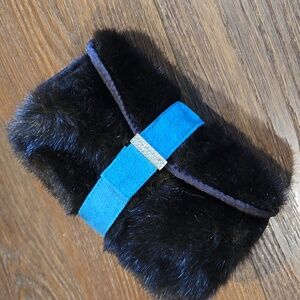 NWT STEPHANIE JOHNSON FAUX FUR ROLL UP JEWELRY BAG. #6714